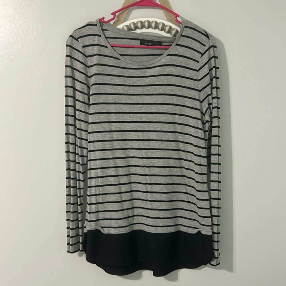 Apt 9 striped top medium
